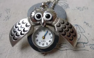 1 PC Antique Silver Owl Wing Pocket Watch A7241