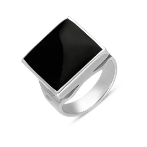 18ct White Gold Whitby Jet Hallmark Small Square Ring