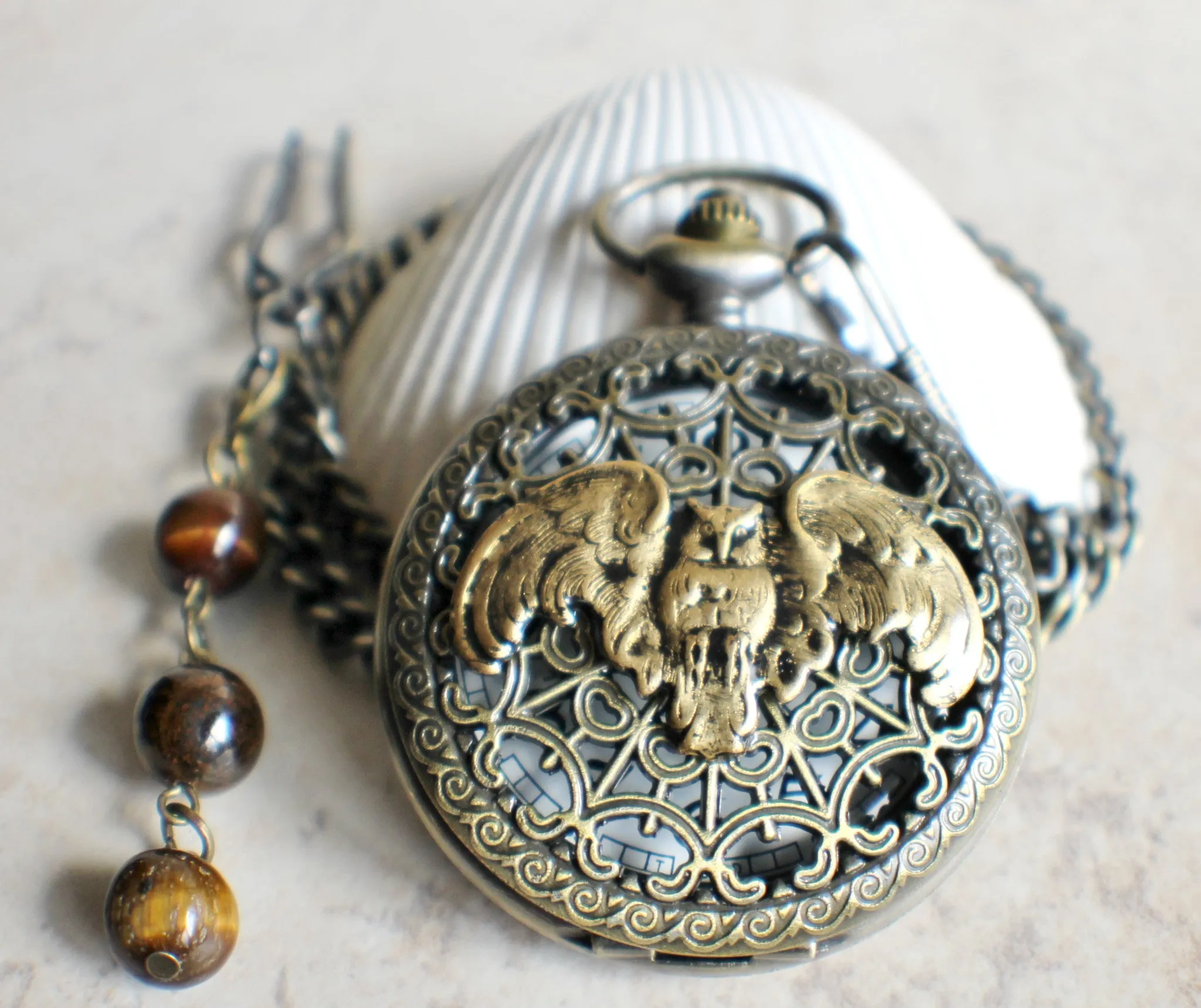 Barn Owl Battery Operated Pocket Watch