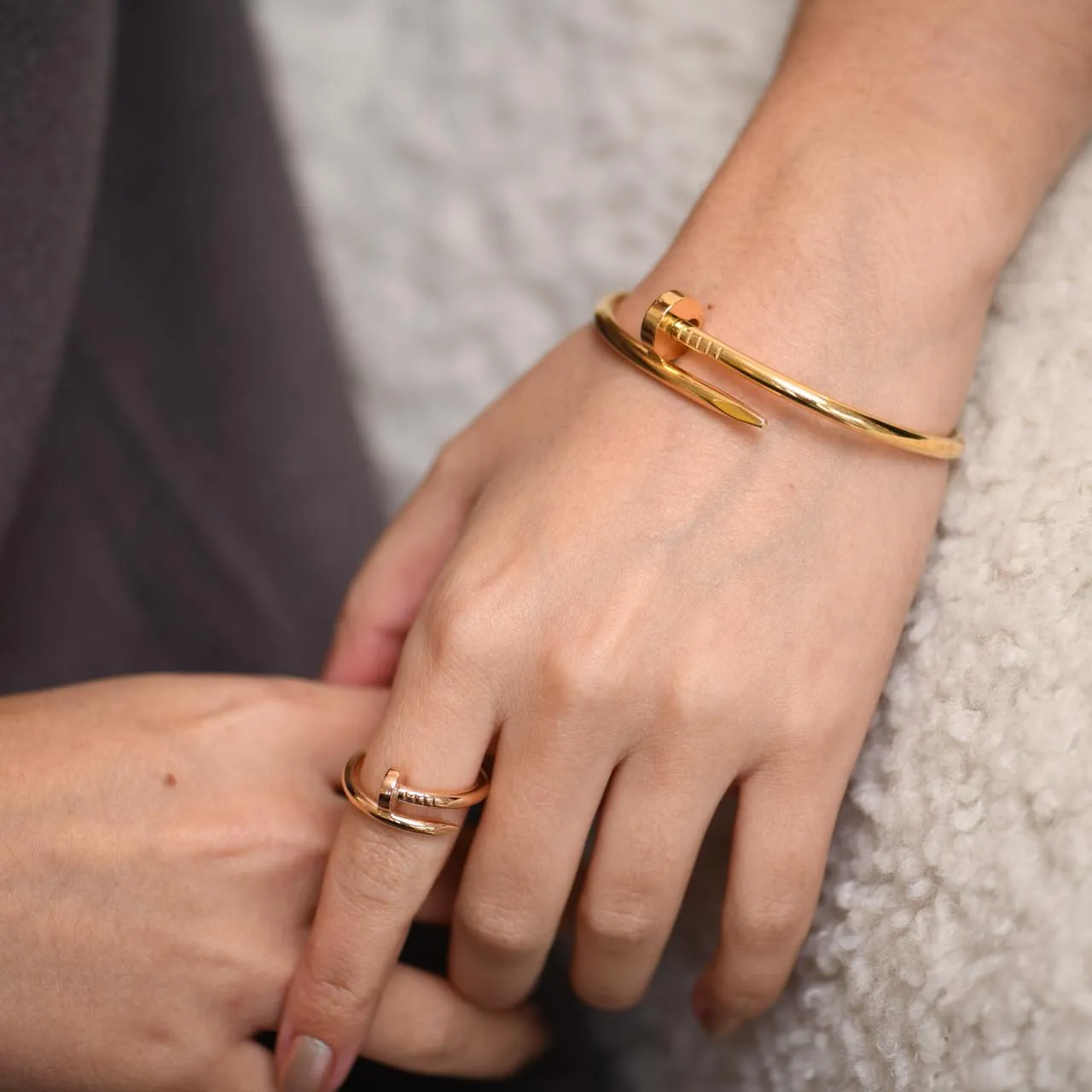 Cartier Juste un Clou 18K Yellow Gold Bracelet Size 17