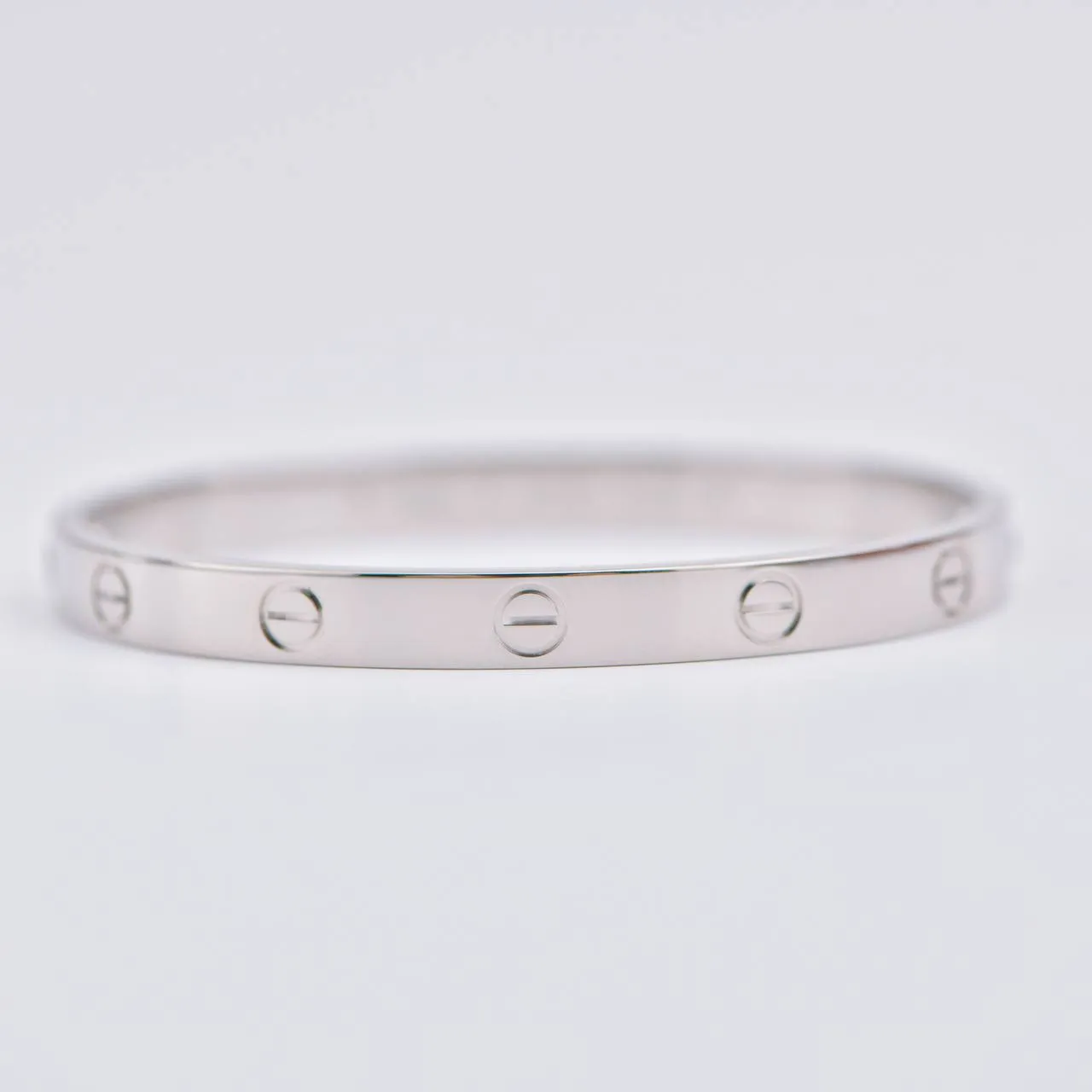 Cartier Love 18k White Gold Bracelet Size 19