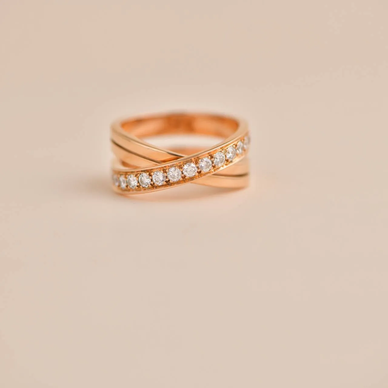 Cartier Nouvelle Vague Diamond Cross Over Rose Gold Ring Size 53