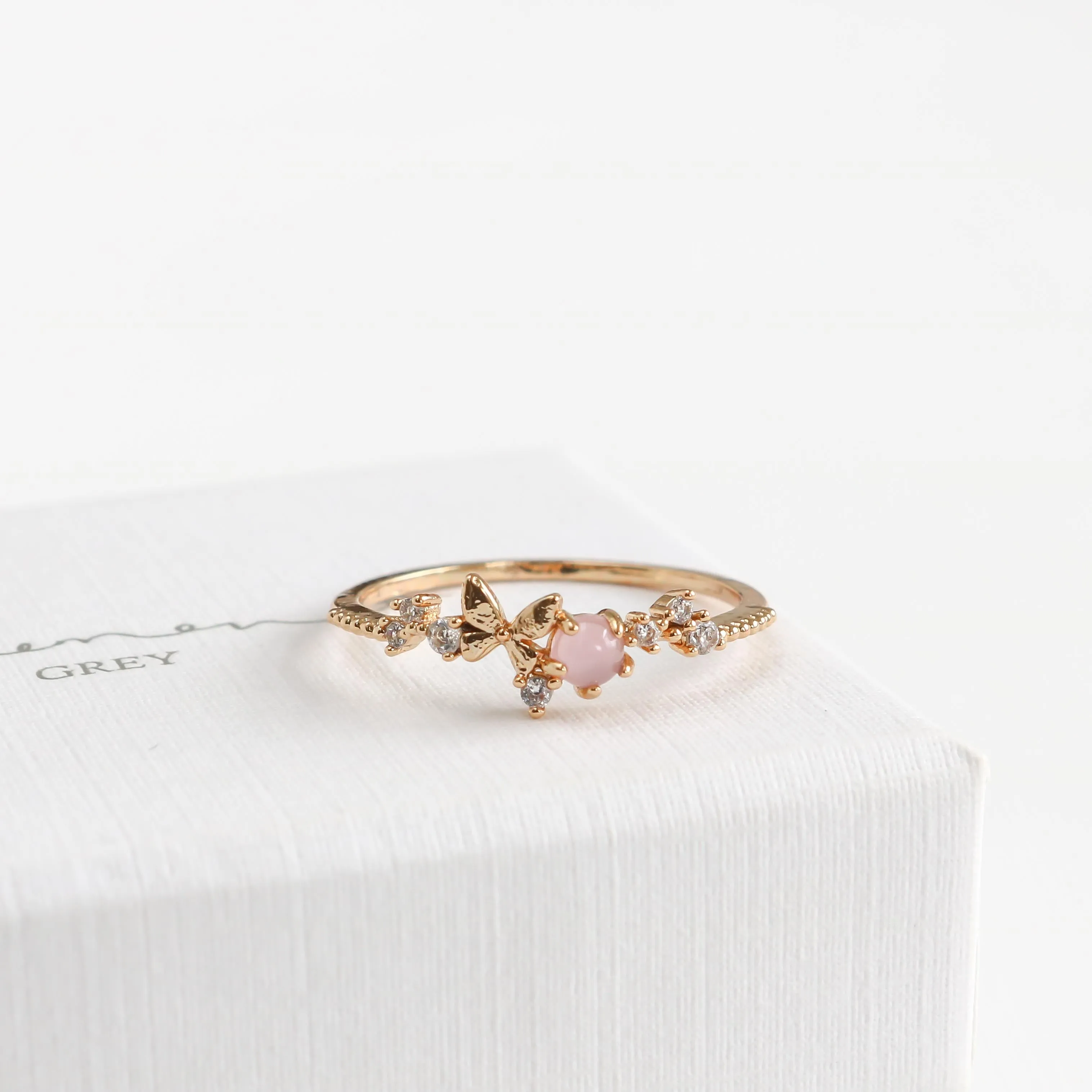 Darling Bow Ring