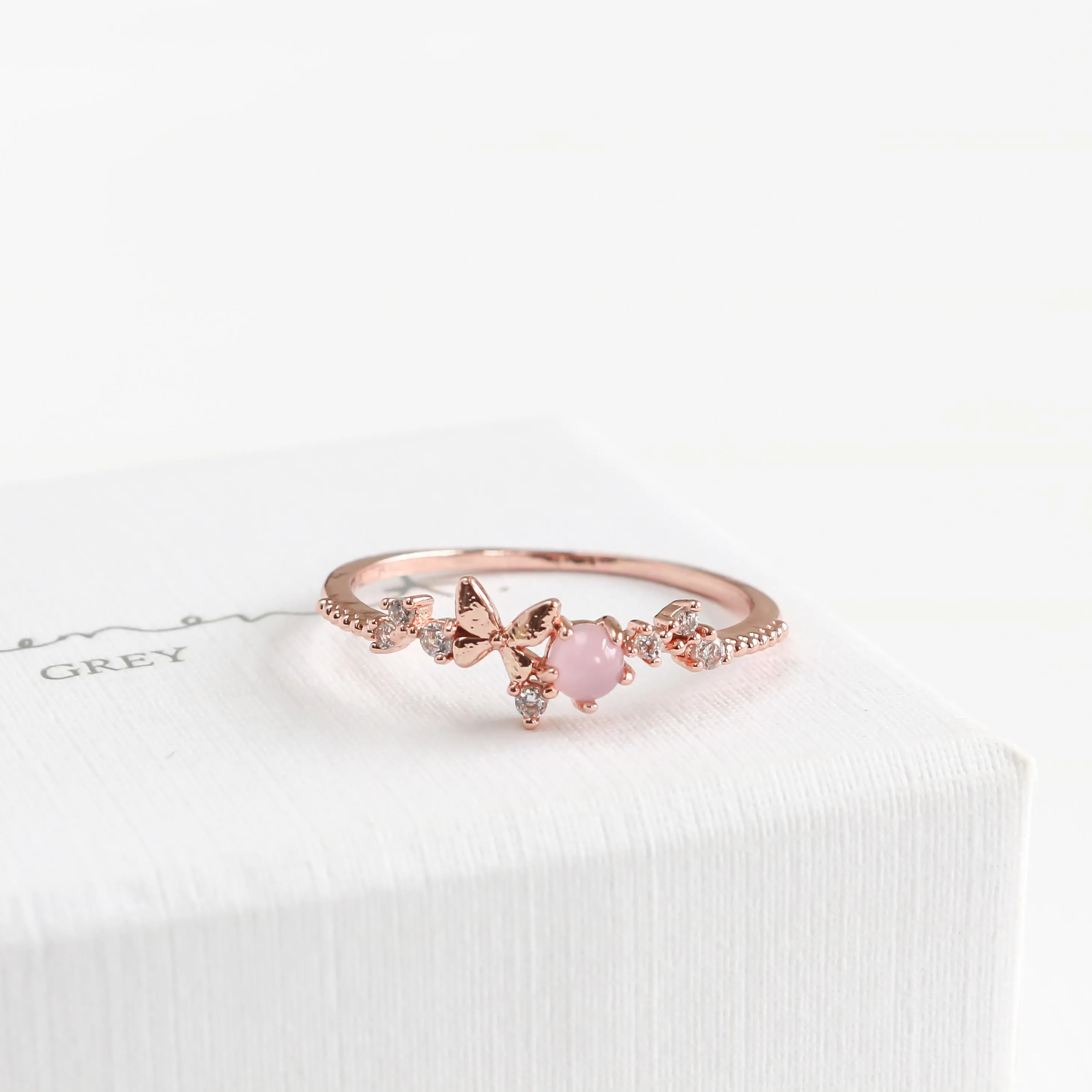 Darling Bow Ring