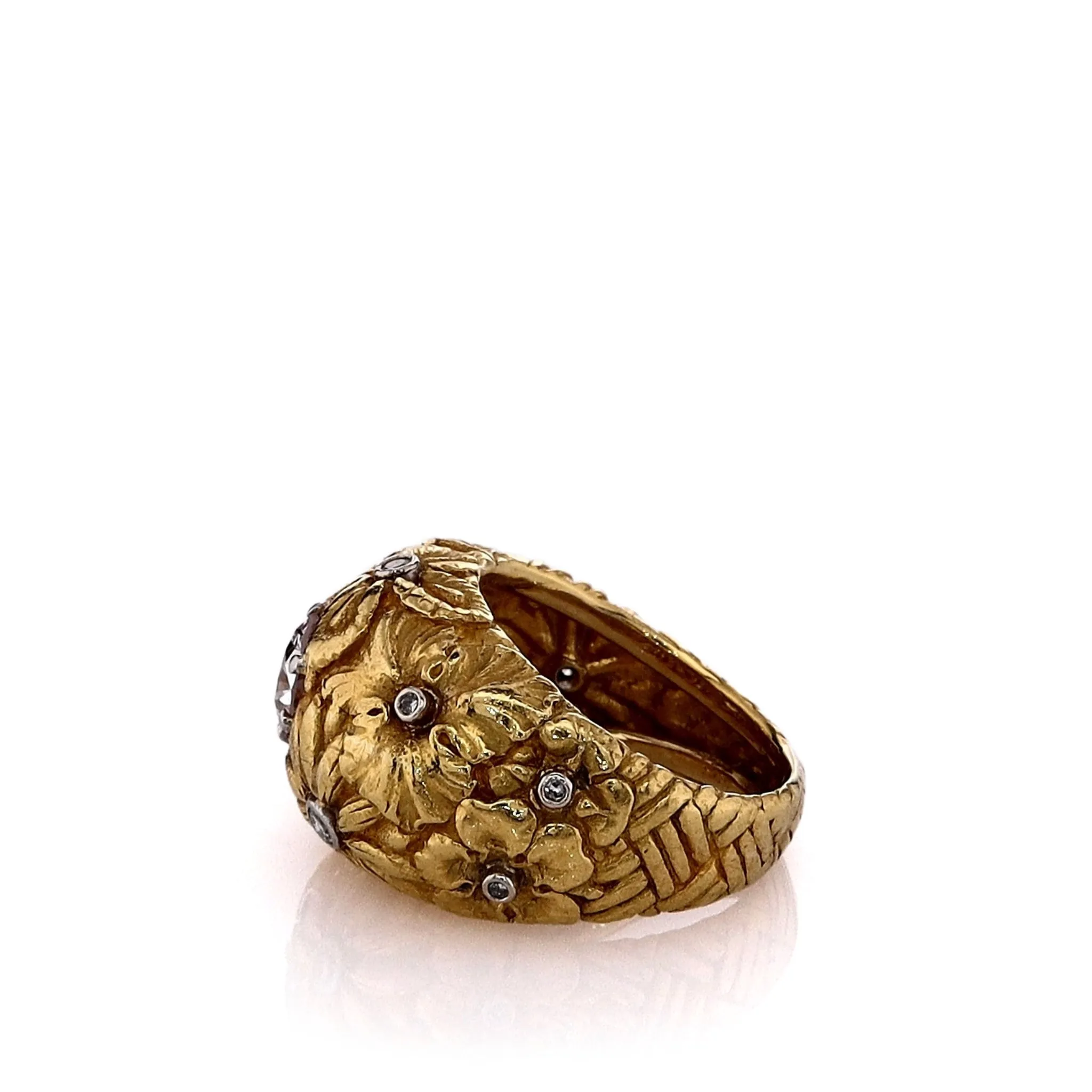 Estate 22k Yellow Gold Domed Floral Design Diamond Cocktail Ring