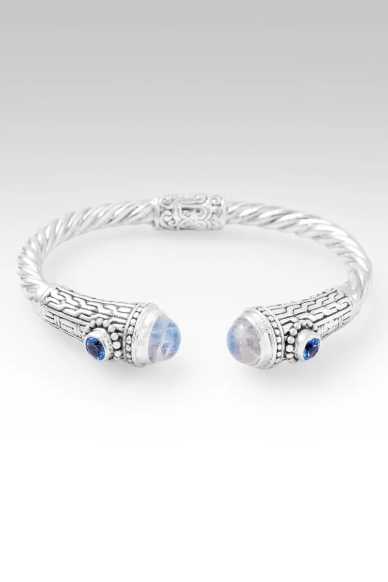 Faithful in Prayer Tip-to-Tip Bracelet? in Rainbow Moonstone & Royal Bali Blue? Mystic Topaz
