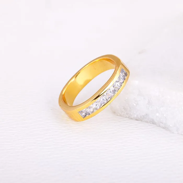 Golden Subdued Elegance Men's Ring
