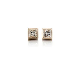 Mini Princess Earrings in Diamonds