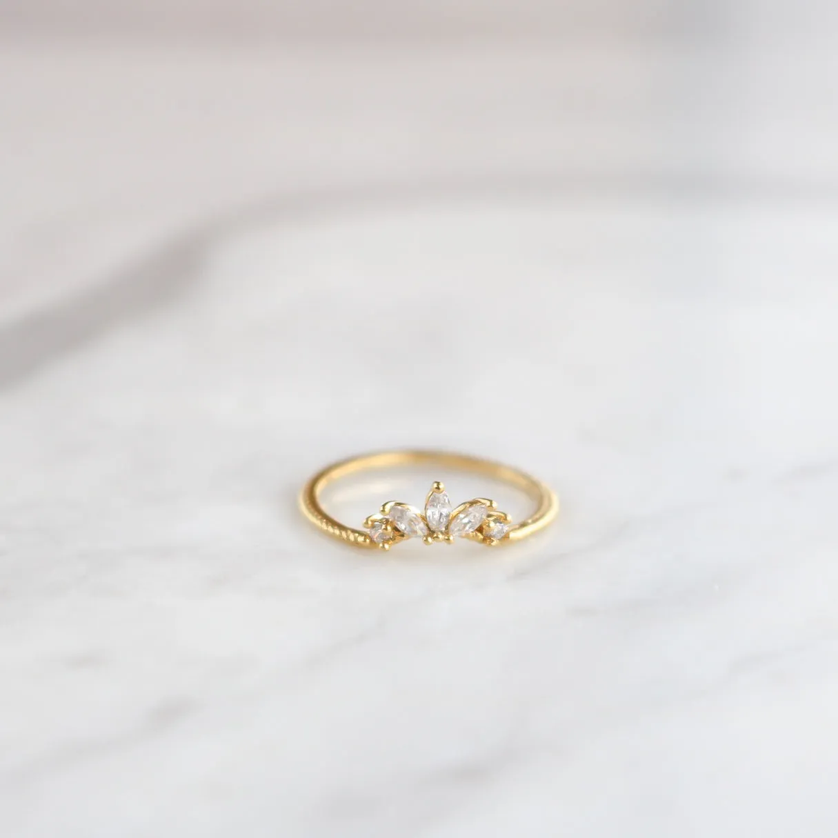 Noemie Ring