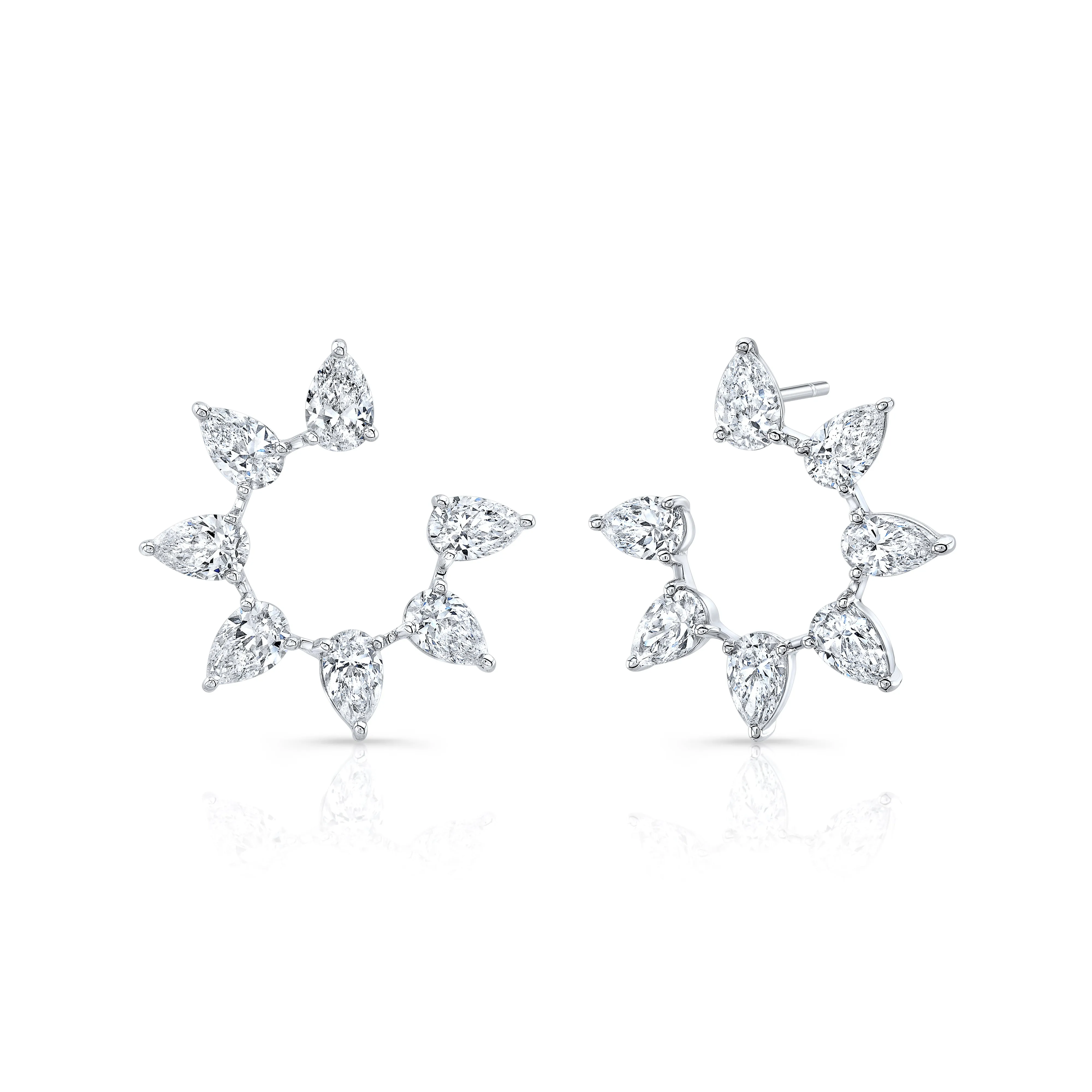 Pear-Shaped Diamond Circle Bar Hoop Earrings in 18kt White Gold