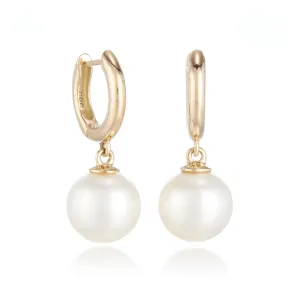 Soho Earrings in White Pearls