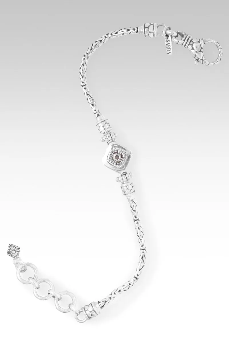 Soulful Grace Bracelet? in Sheer Luck? Mystic Topaz
