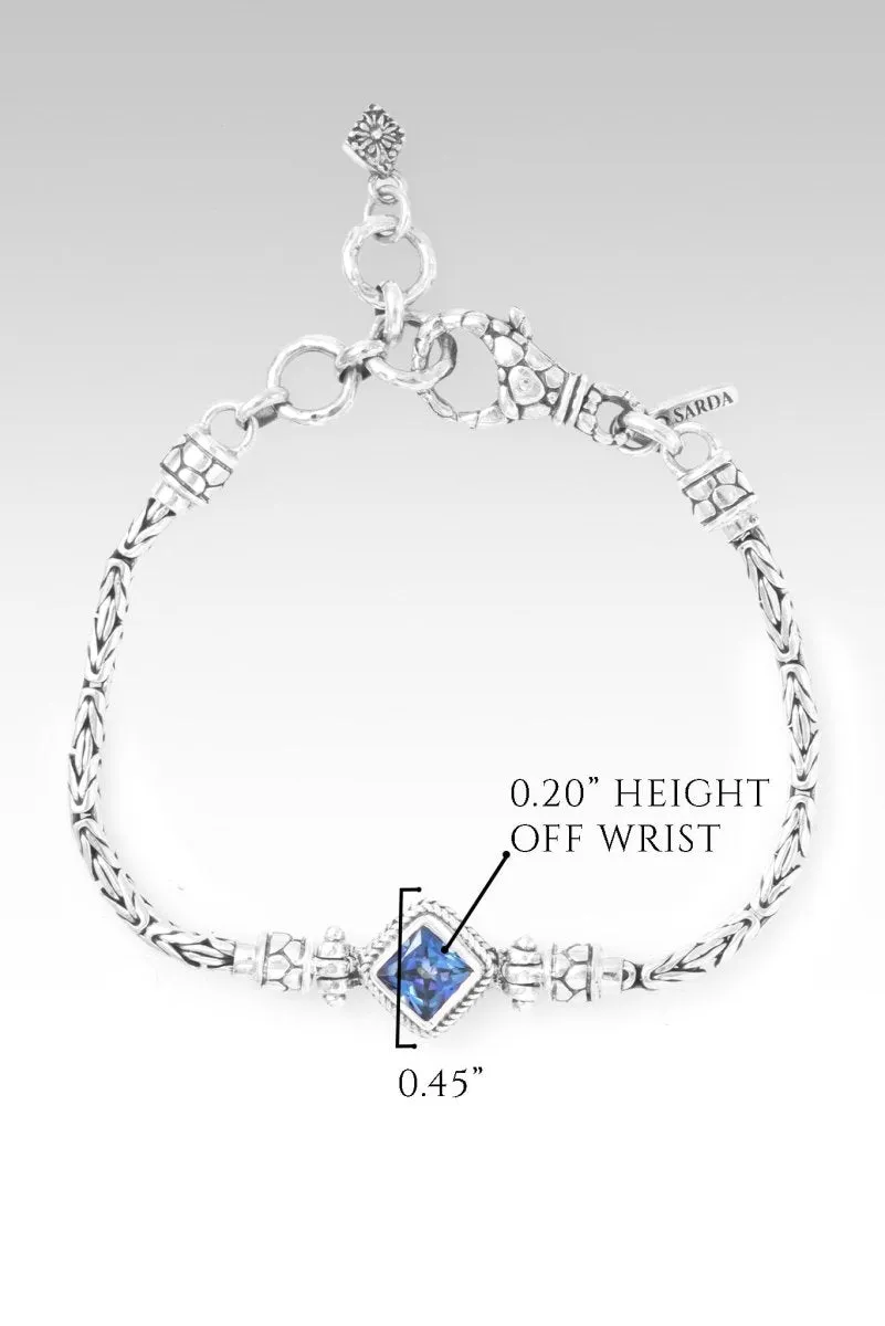 Soulful Grace Bracelet? in Sheer Luck? Mystic Topaz