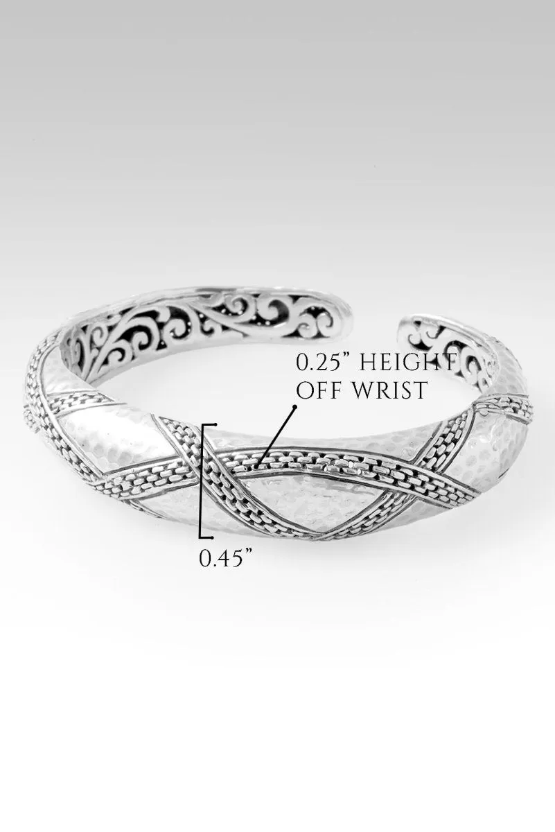 Tranquil Spirit Cuff? in Chainlink