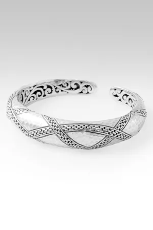 Tranquil Spirit Cuff? in Chainlink