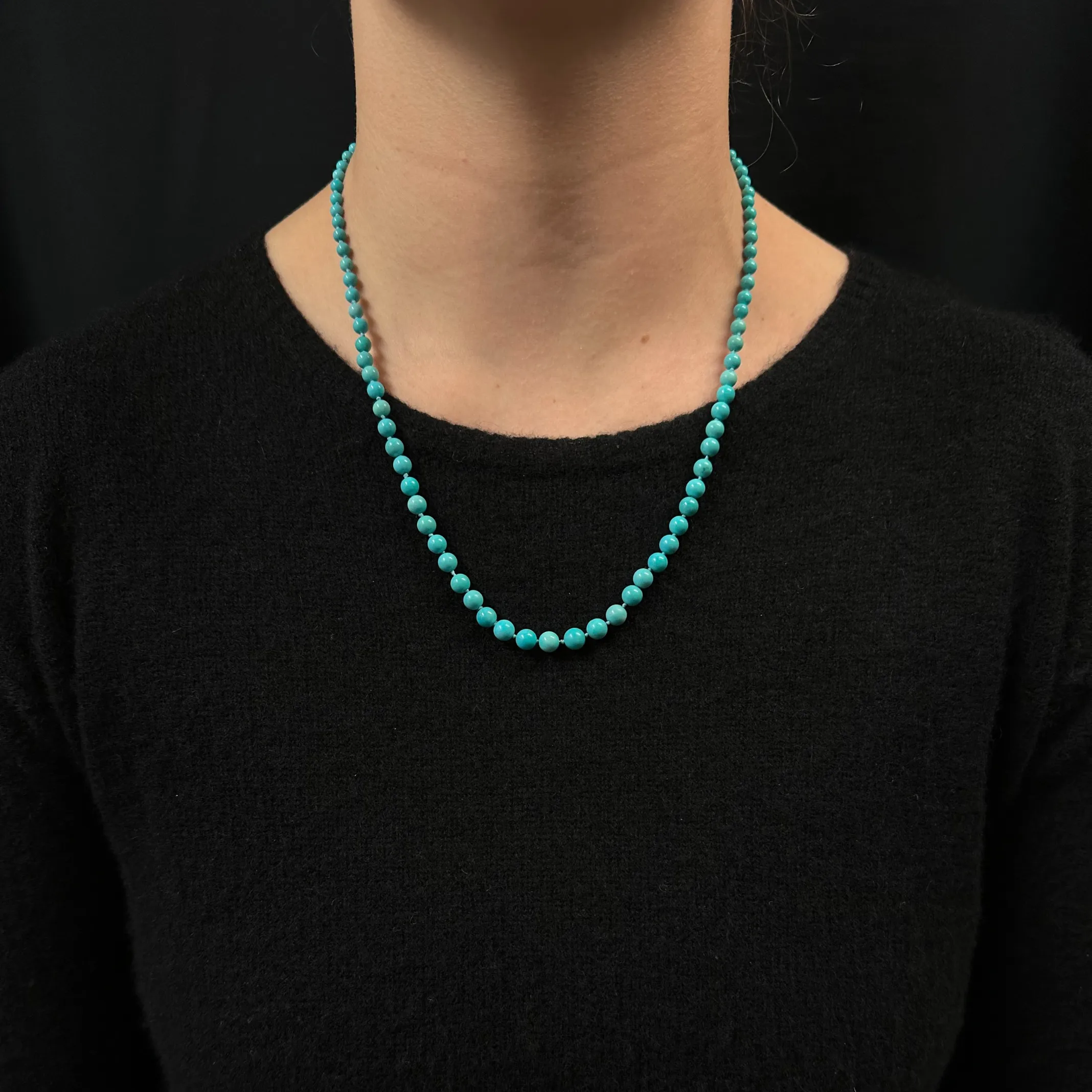 Vintage Graduated Turquoise Bead Necklace 14k Gold Clasp