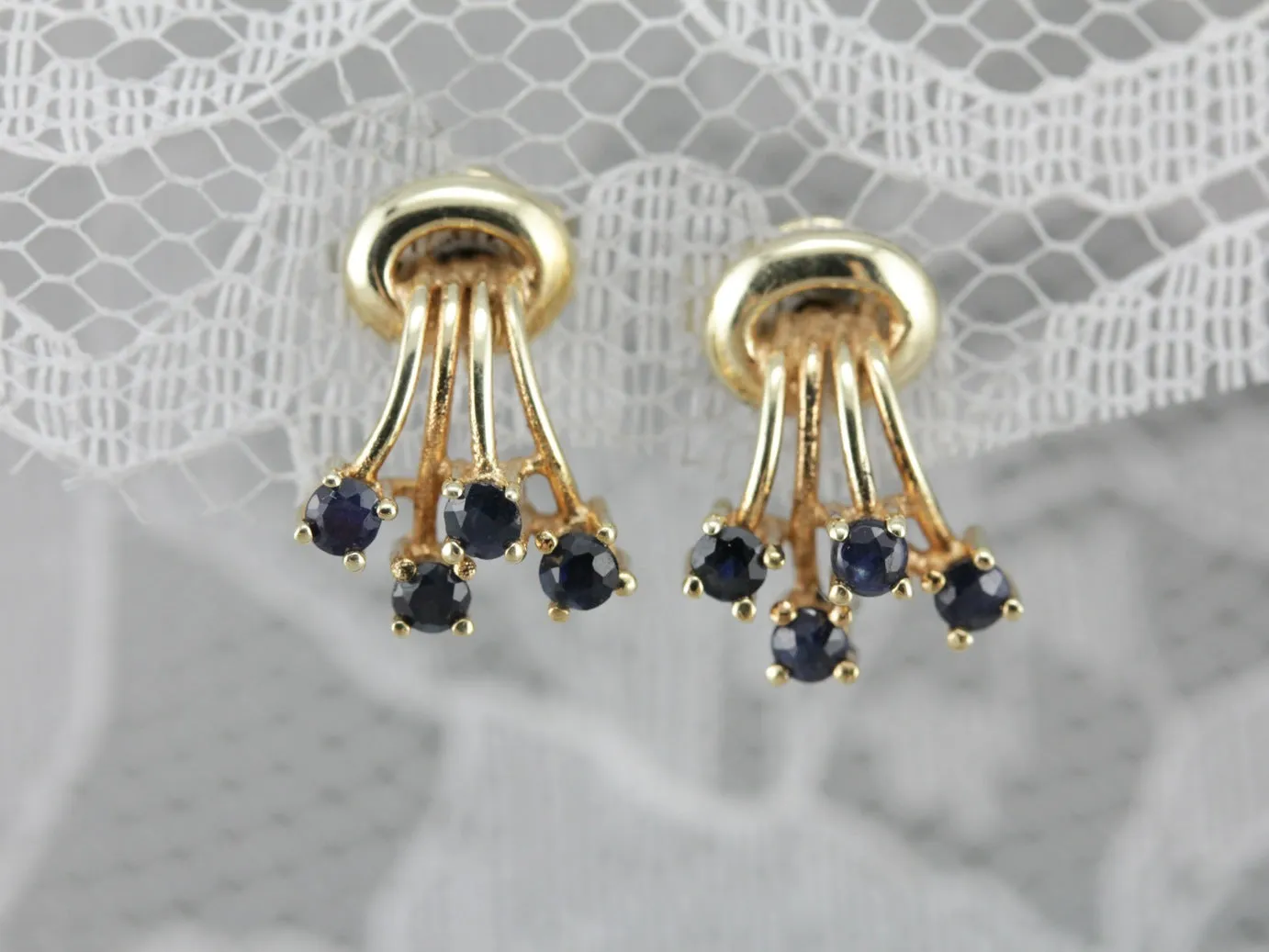 Vintage Sapphire Stud Earrings in Yellow Gold