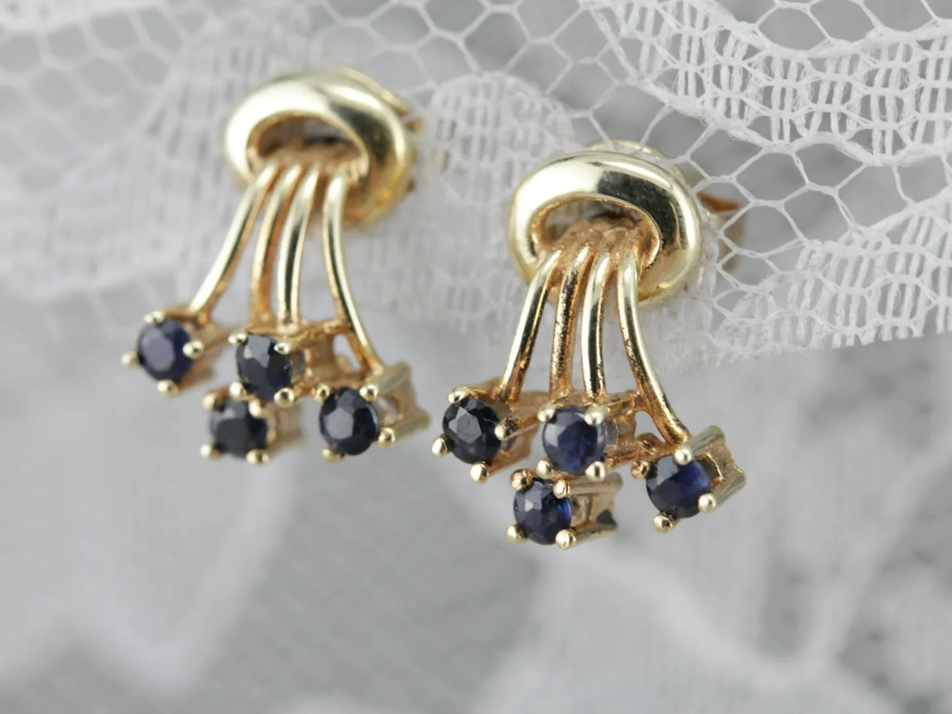 Vintage Sapphire Stud Earrings in Yellow Gold