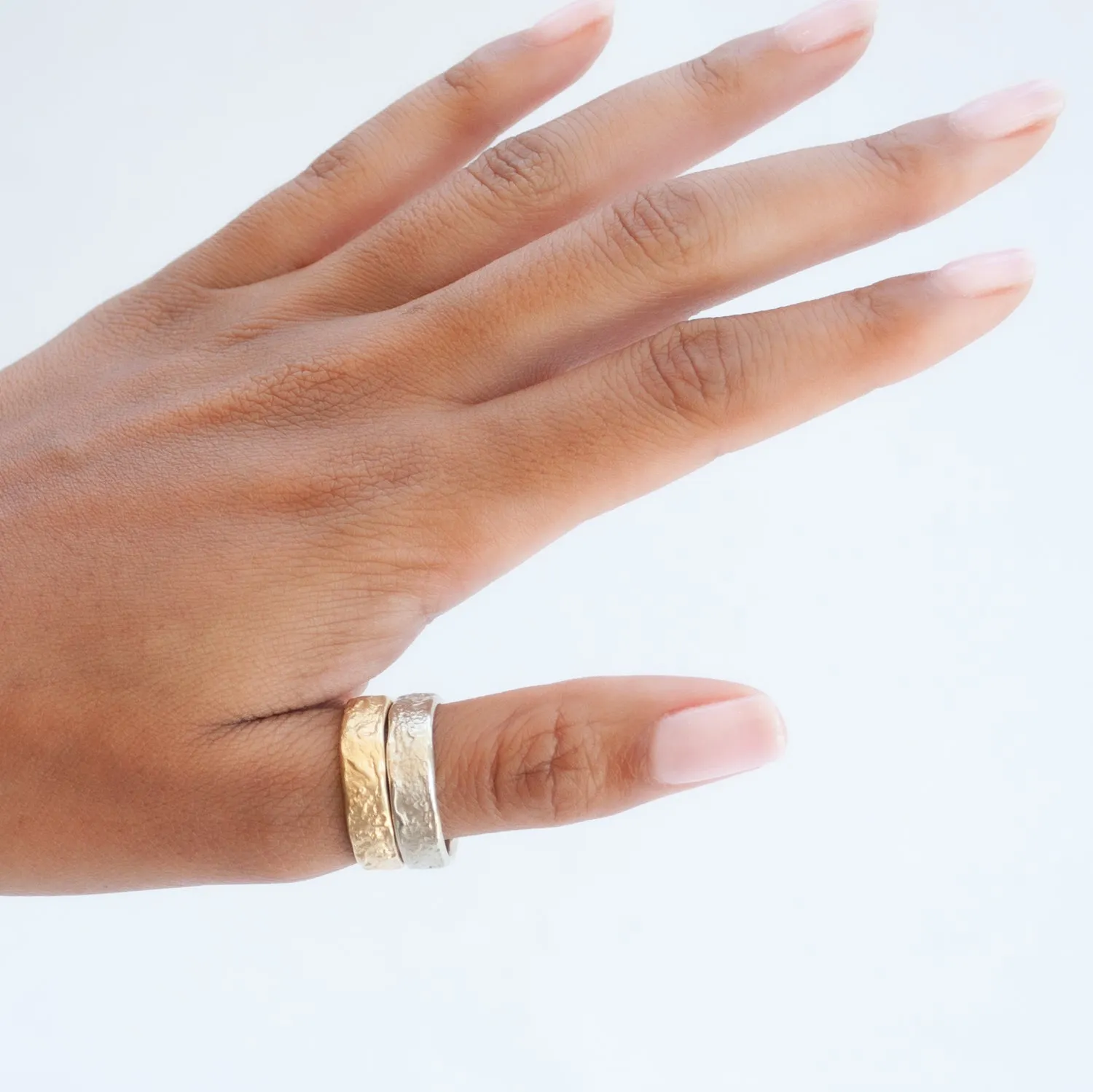 White Gold Lava Band