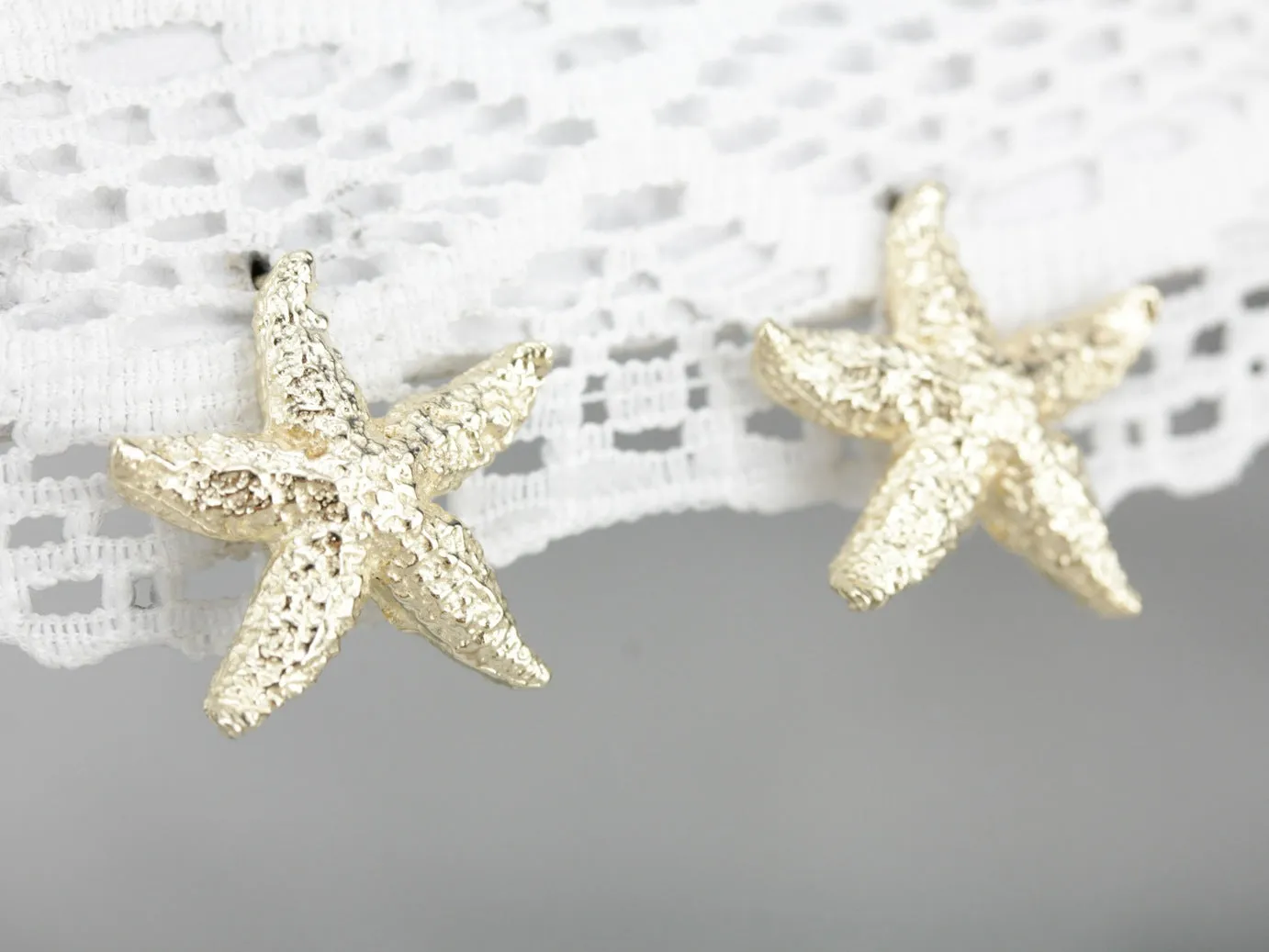 Yellow Gold Starfish Stud Earrings